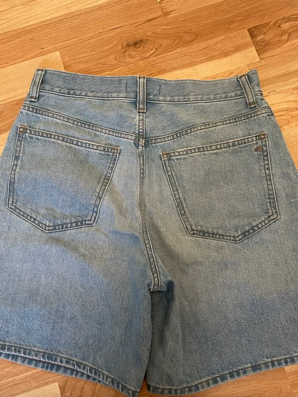 Madewell Baggy Jean Shorts Sz 26